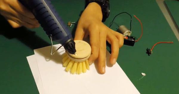 Fabriquer un robot brosse