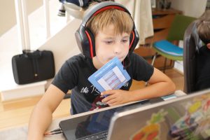 Coffret « J’apprends à coder avec Scratch » : un indispensable Coffret « J’apprends à coder avec Scratch » : un indispensable