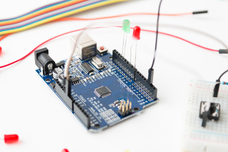 S'initier à Arduino - Programmation et montages électroniques